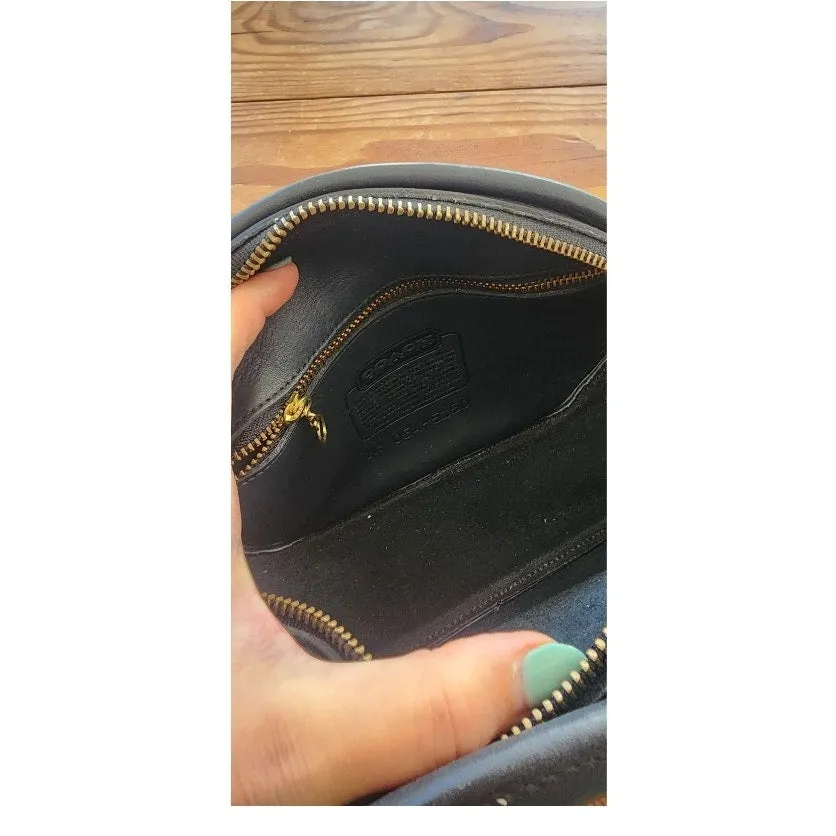 90s COACH Black Leather Shoulder Bag Canteen Mini Chester
