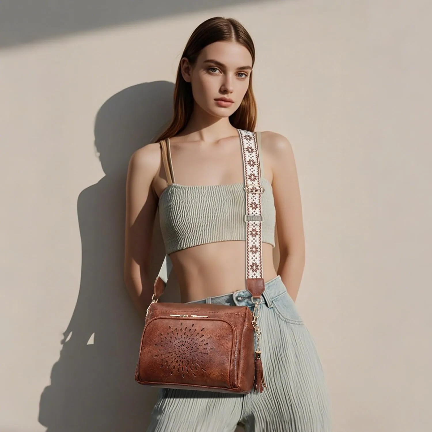 APHISON Crossbody Bags for Women, Vegan Leather Sunflower Crossbody Phone Purse Shoulder Handbags with Adjustable Strap