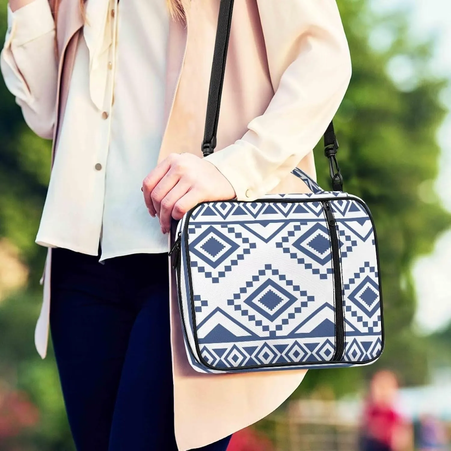 Aztec Style Bible Cover Polyester Bible Case for Women Bible Bag Zippered Pocket Shoulder Strap Pen Slot Book Cover