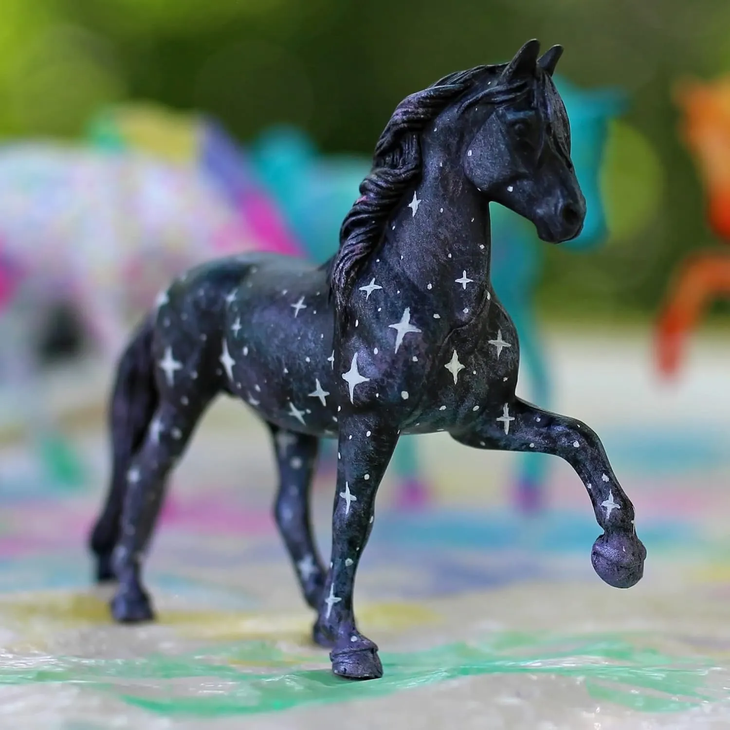 Breyer Horses Stablemates Fantasy Horse Paint Set | 5 Piece Set | 1:32 Scale | Model #4235, Yellow
