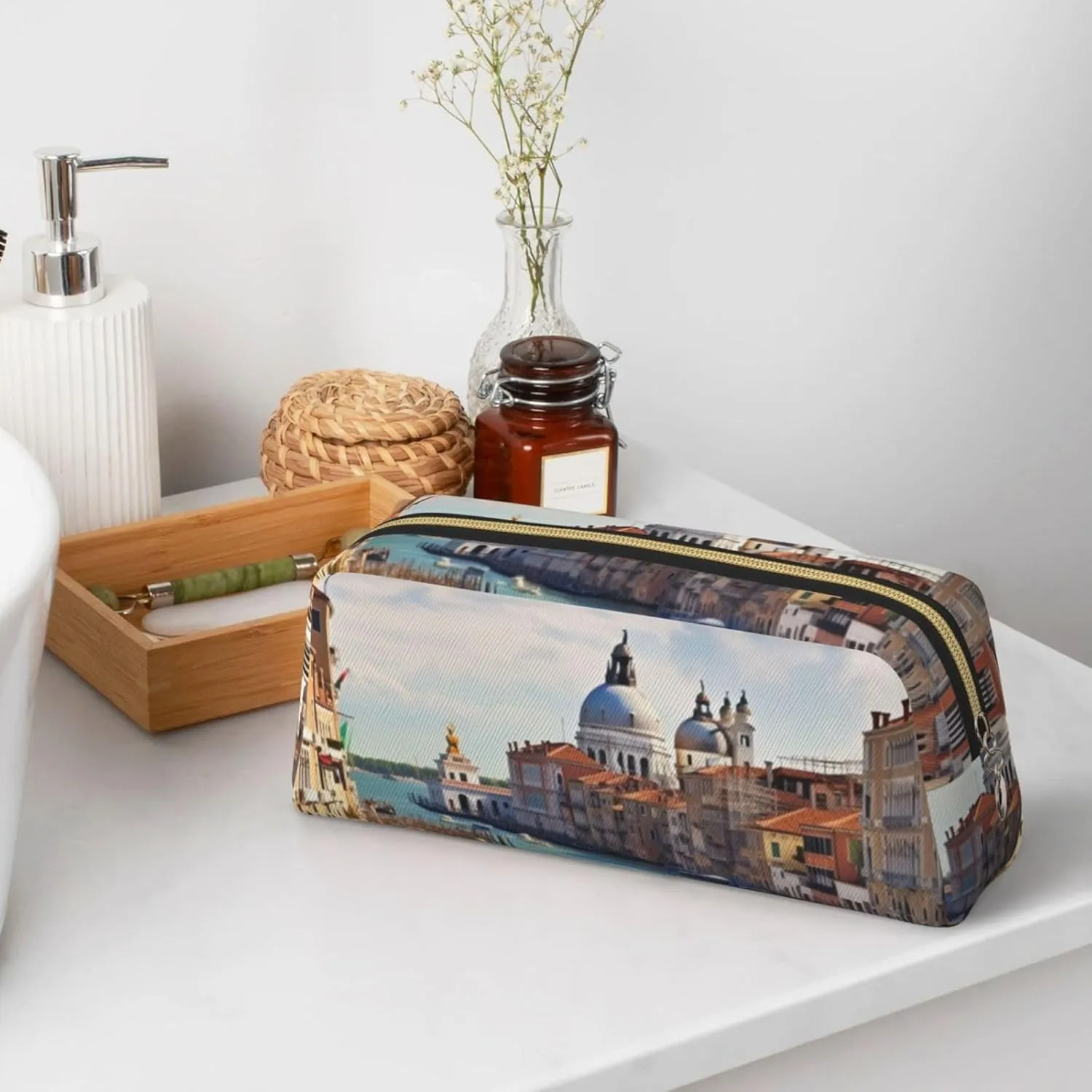 Grand canal in Italy Makeup Bag for Women Men Travel Toiletry Bag Aesthetic Purse Pouch Large Pencil Case