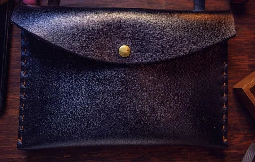 The Été (Black)- Crossbody Bag
