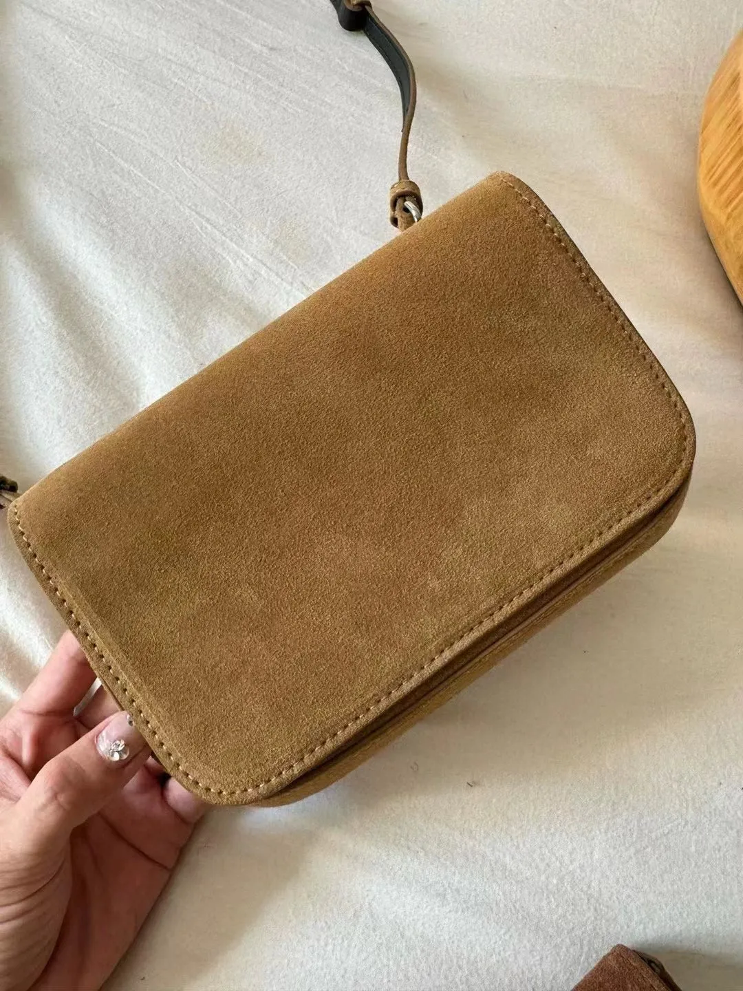 Vintage Leather Crossbody Bag