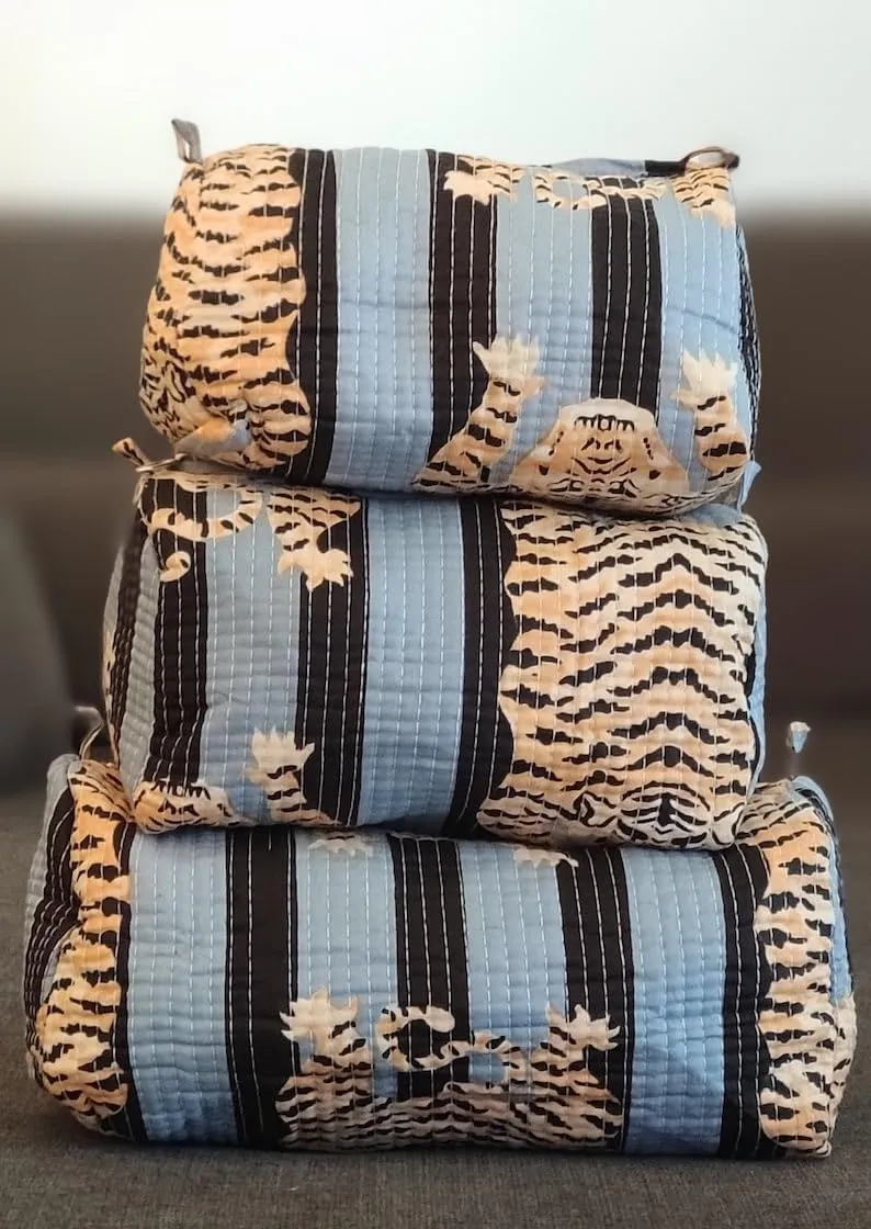 YILLE Set of 3 Pieces Block Printed Travel Organizer Kit Storage Bag for Women Makeup Bag Travel Cosmetic Bag (Black Grey Fat tiger)