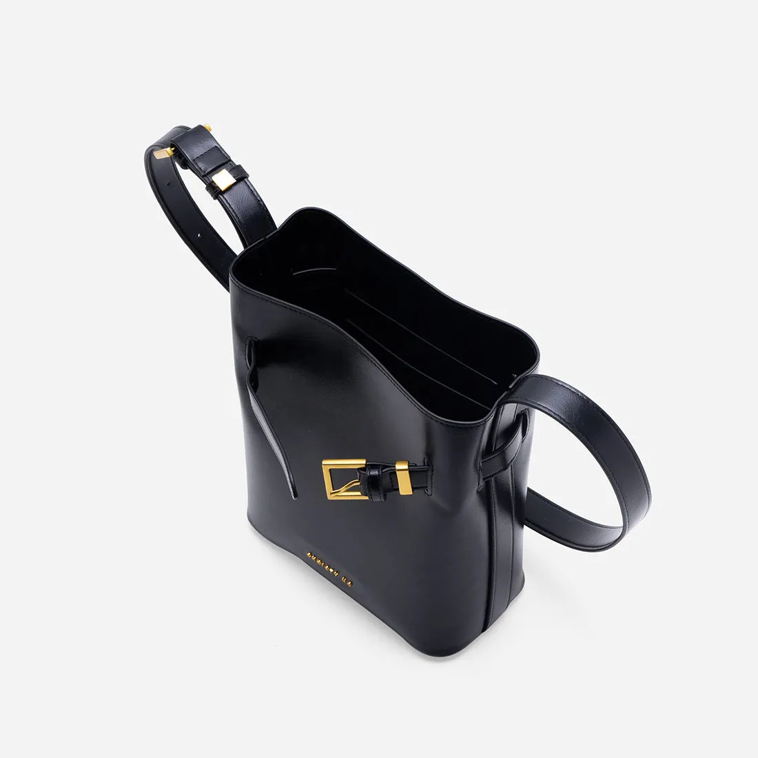 Zelia Bucket Bag
