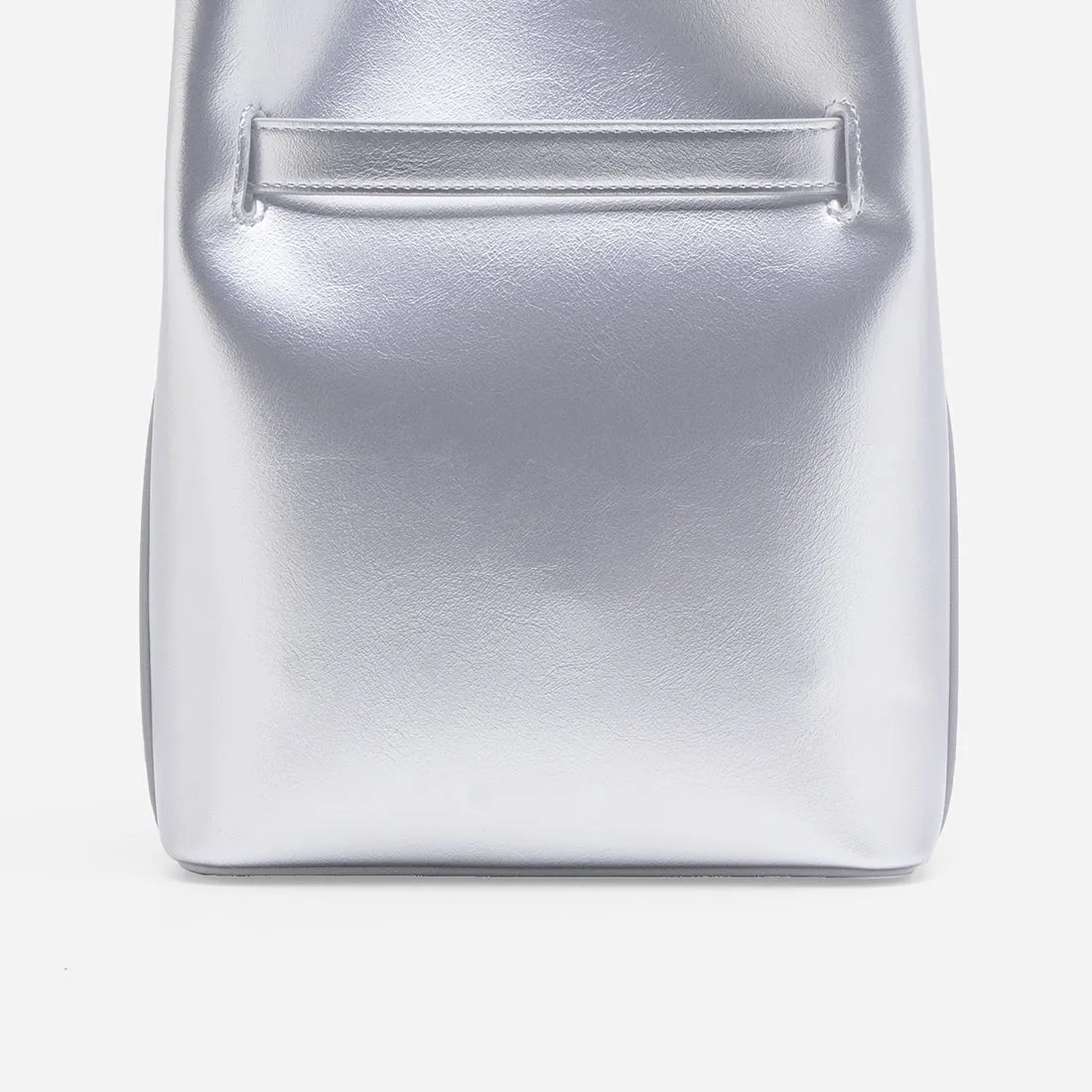 Zelia Bucket Bag
